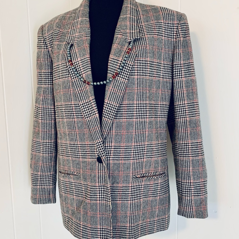 Vintage Suburban Petites Tartan Blazer
